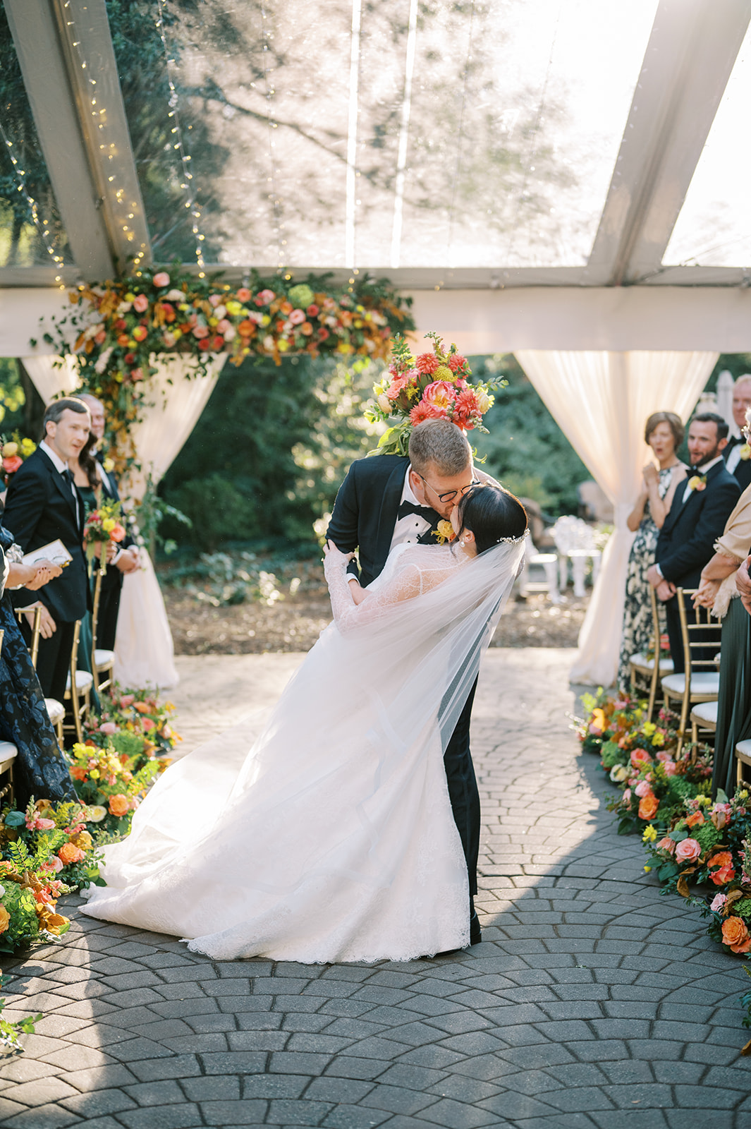 Wedding at The Morehead Inn in Charlotte NC classic style luxury wedding.