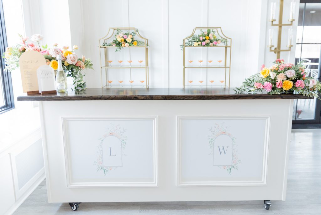 luxury modern wedding bar