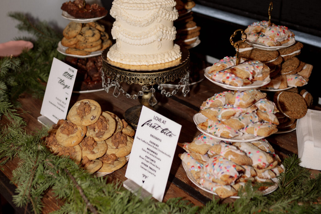 The watchmaker Charlotte nc wedding baked goods and wedding cake